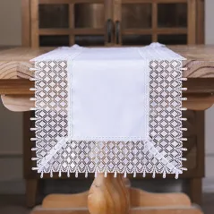 Gustowny Biały Bieżnik 60 x 120  Z Piękną Gipiurą