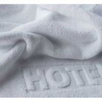 Ręcznik hotelowy tłoczony "hotel" 500G 70/140