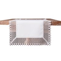 Kremowy Bieżnik 50x100 Z Szeroką Koronką Gipiurową