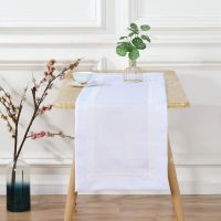 Biały Obrus VIKI 70x150 Z Lamówką Gipiurową