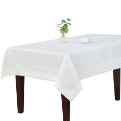 Obrus Nina Z Wstawką Koronkową 110x160 Kolor Ecru