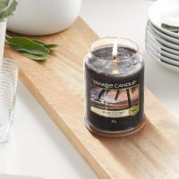 Świeca Yankee Candle duża Black Coconut