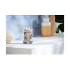 Świeca Yankee Candle Amber & Sandalwood tumbler