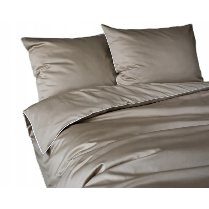 Komplet pościeli 220X200 z makosatyny Pure Collection Taupe z lamówką Komplet pościeli 220X200 z makosatyny Pure Collection Taupe z lamówką