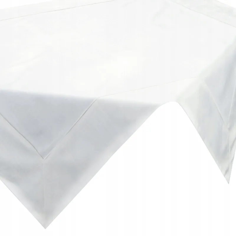Eurofirany obrus velvet 85X85 cm biały Eurofirany obrus velvet 85X85 cm biały