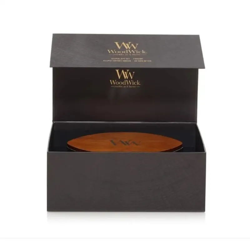 Świeca tradycyjna sojowa Fireside Woodwick 1 szt. Świeca tradycyjna sojowa Fireside Woodwick 1 szt.